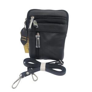 NWT Cal-Wyn  Cowhide Leather Crossbody Purse Black Phone Pocket Walking Purse
